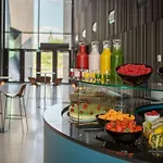 Scandic Oslo Airport Ξενοδοχείο 4*
