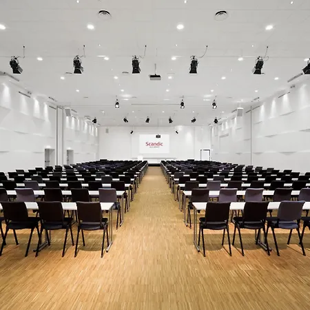 Scandic Oslo Airport Hotel 4*
