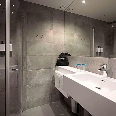 Otel Scandic Oslo Airport Garder