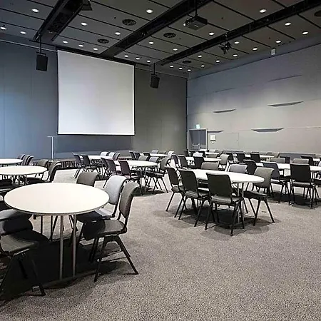 Scandic Oslo Airport 4*