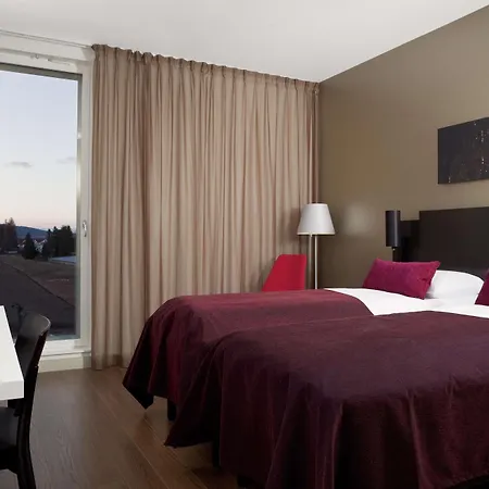 Scandic Oslo Airport 4*