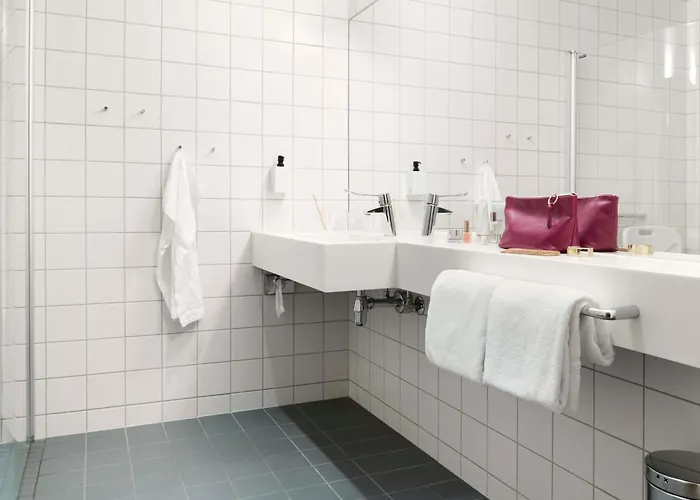 Scandic Oslo Airport Szálloda Garder