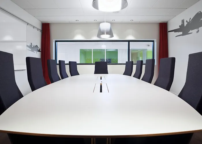 Scandic Oslo Airport 4* Garder