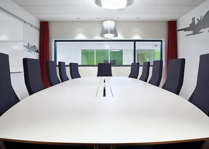 奥斯陆机场斯堪迪克酒店 酒店 4*