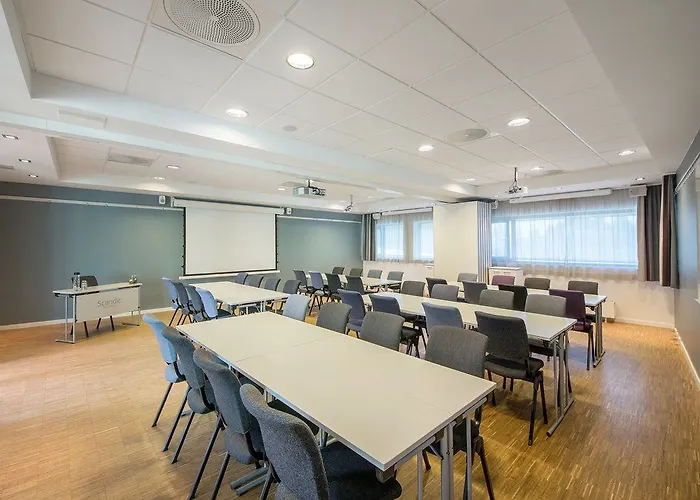 奥斯陆机场斯堪迪克酒店 4* Garder