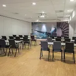 奥斯陆机场斯堪迪克酒店 酒店 4*